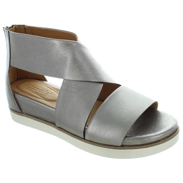 Peggy Sandal